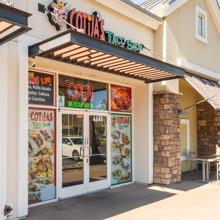 Authentic Tacos in Bonita,